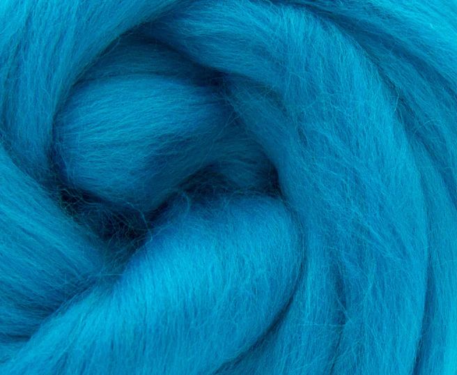 Dyed Merino Top - Turquoise / 18.5mic