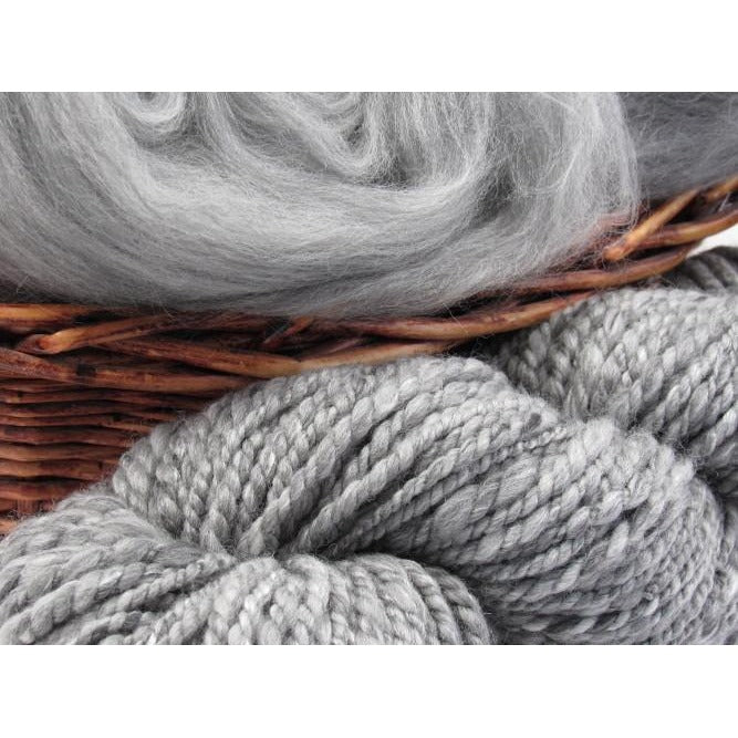 Grey Mist Spinning Batt Australian Merino Bamboo Charcoal Bamboo Undyed Spinning Fiber